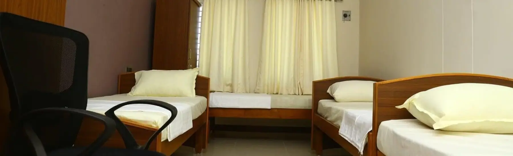 Lavender Garden Hostel, The No.1 and The Best Premium Ladies & Boys Hostel in Kochi