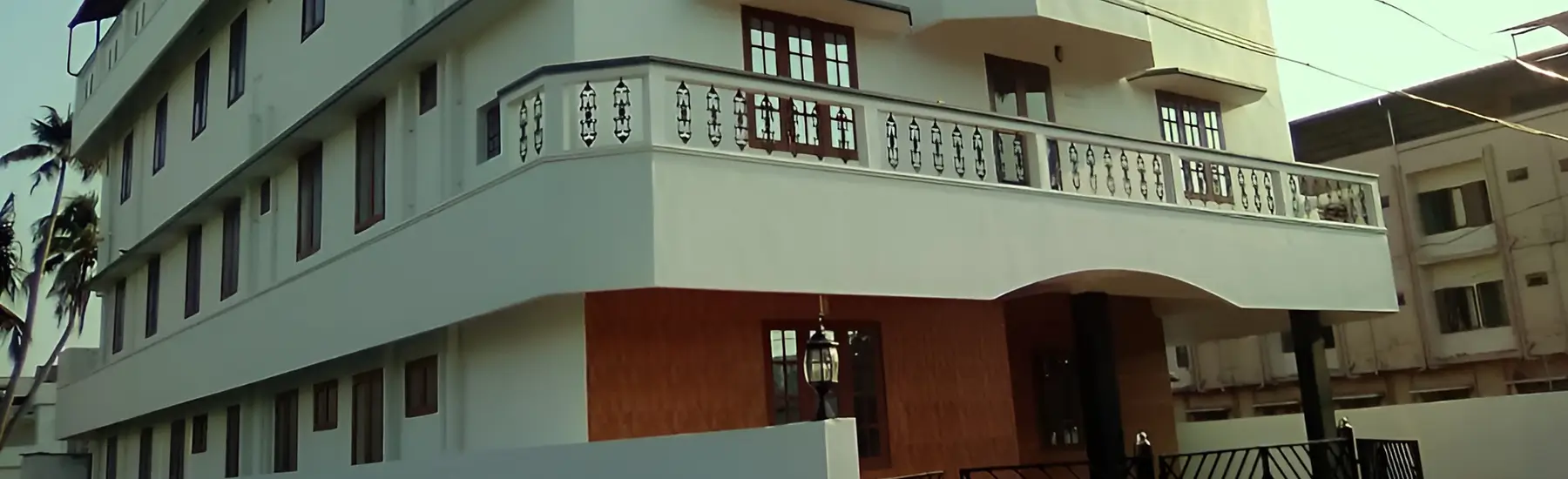 Lavender Garden Hostel, The No.1 and The Best Premium Ladies & Boys Hostel in Kochi