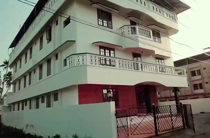 Lavender Garden Hostel, The No.1 and The Best Premium Ladies & Boys Hostel in Kochi