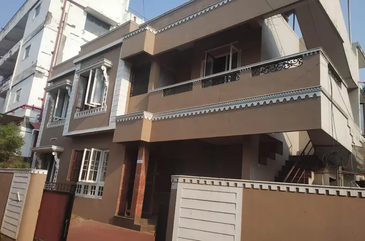 Lavender Garden Hostel, The No.1 and The Best Premium Ladies & Boys Hostel in Kochi