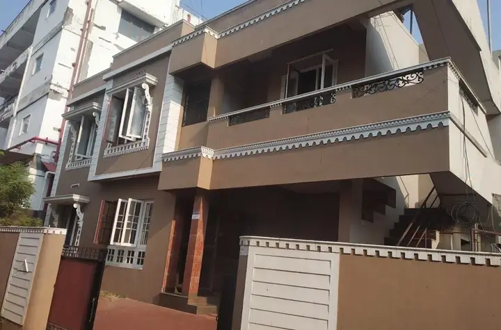 Lavender Garden Hostel, The No.1 and The Best Premium Ladies & Boys Hostel in Kochi